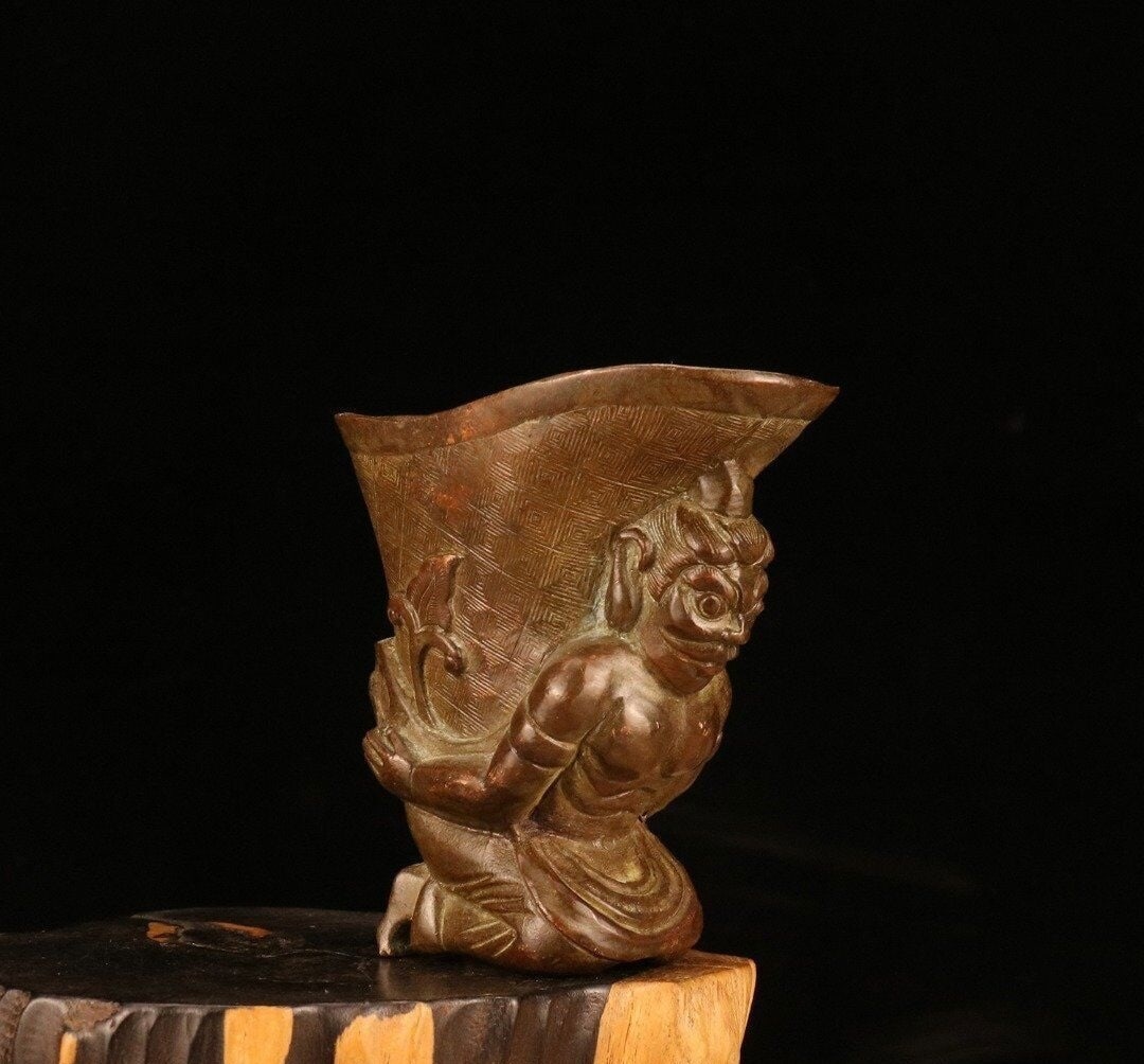 Retro Style Chinese Wine Cup Copper Buddha Statue (1 of 9)