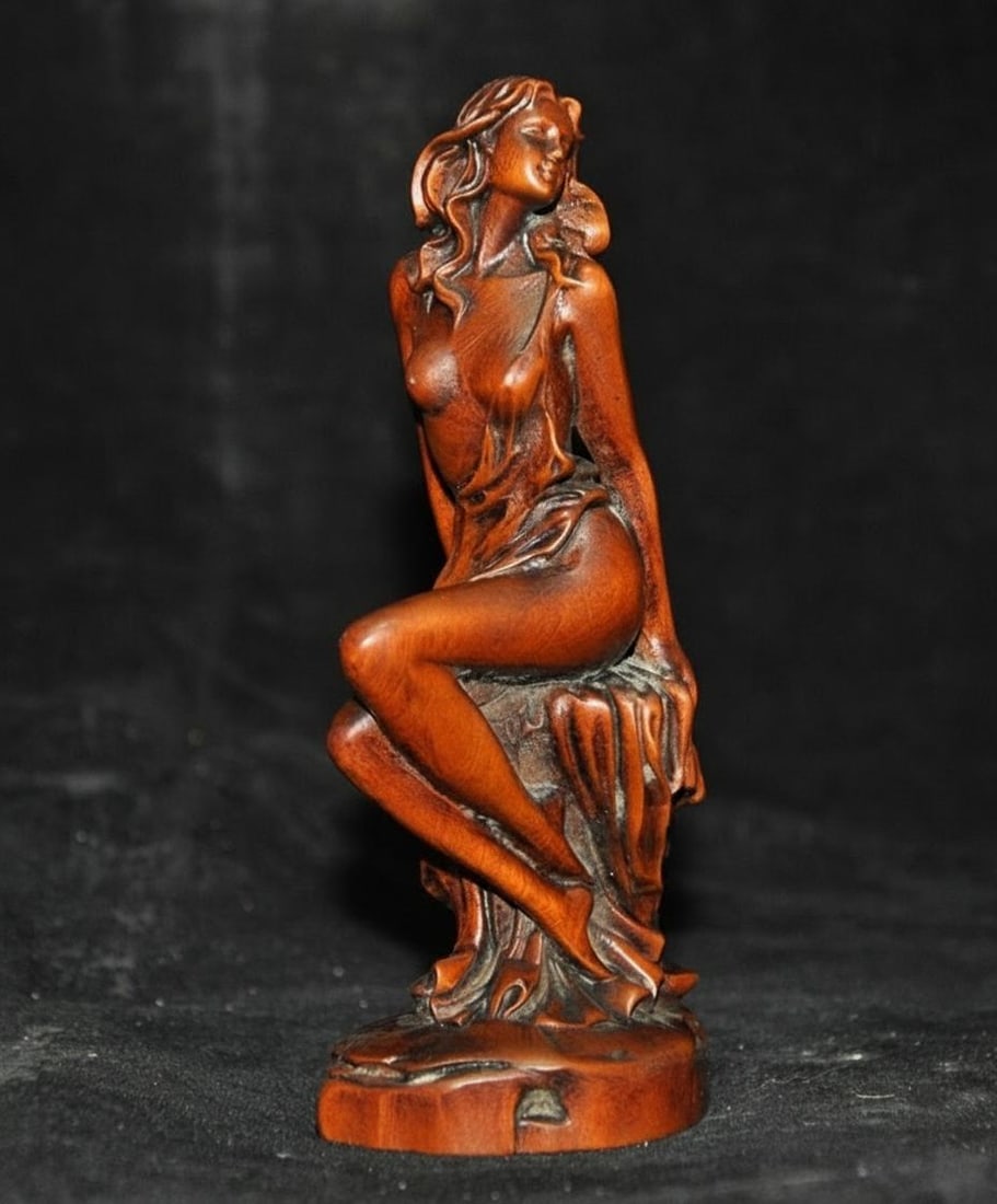 Hand Carved Vintage-Style Boxwood Woman Statuette (1 of 5)