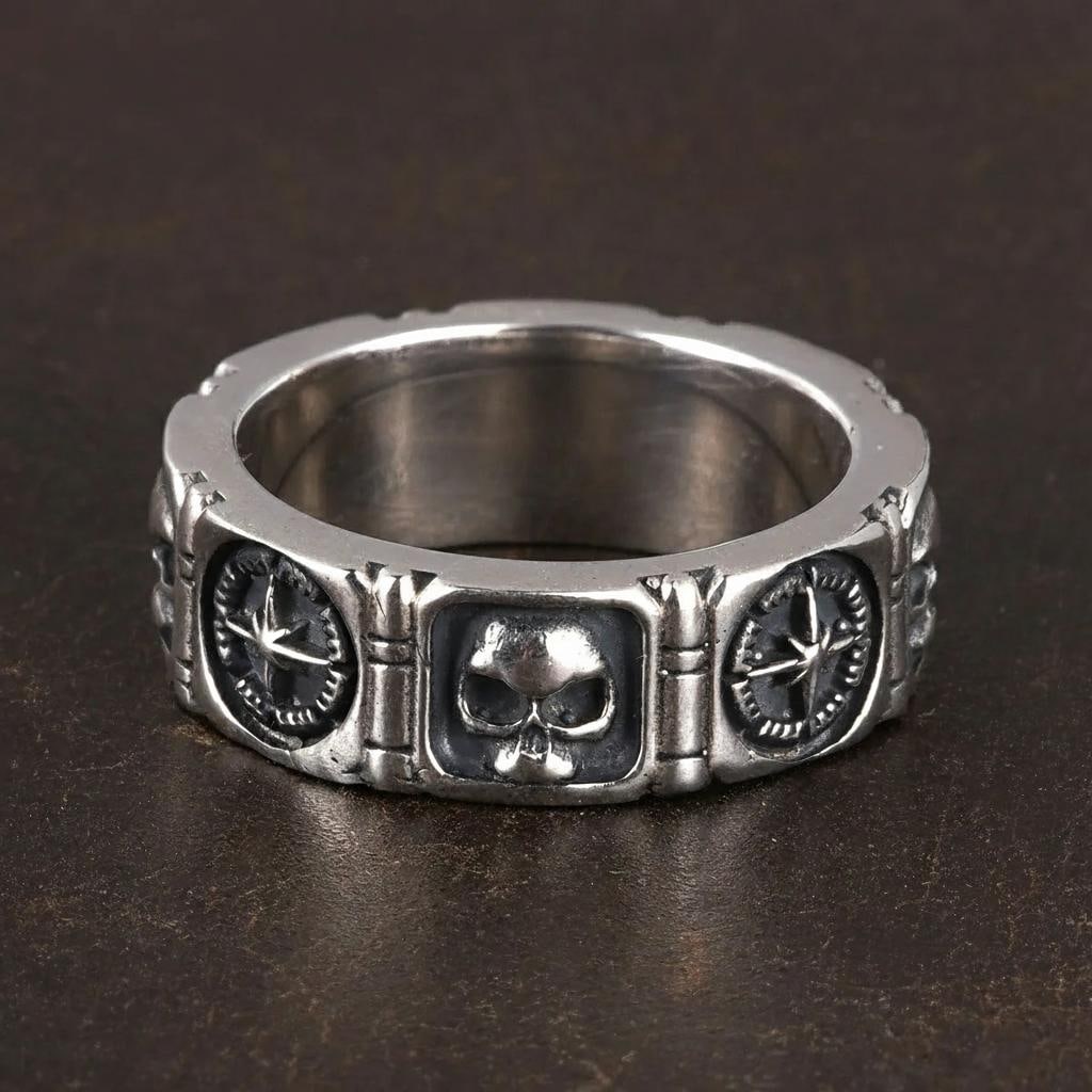 Skull Hexagonal Star Relief Silver Ring Vintage: Size: Ring size 8.5 - Width 7 mm - Thickness 3 mm. Weight 9 g. Materials: S925 silver. Condition: New. This vintage style ring is crafted from S925 sterling silver and features a recurring relief