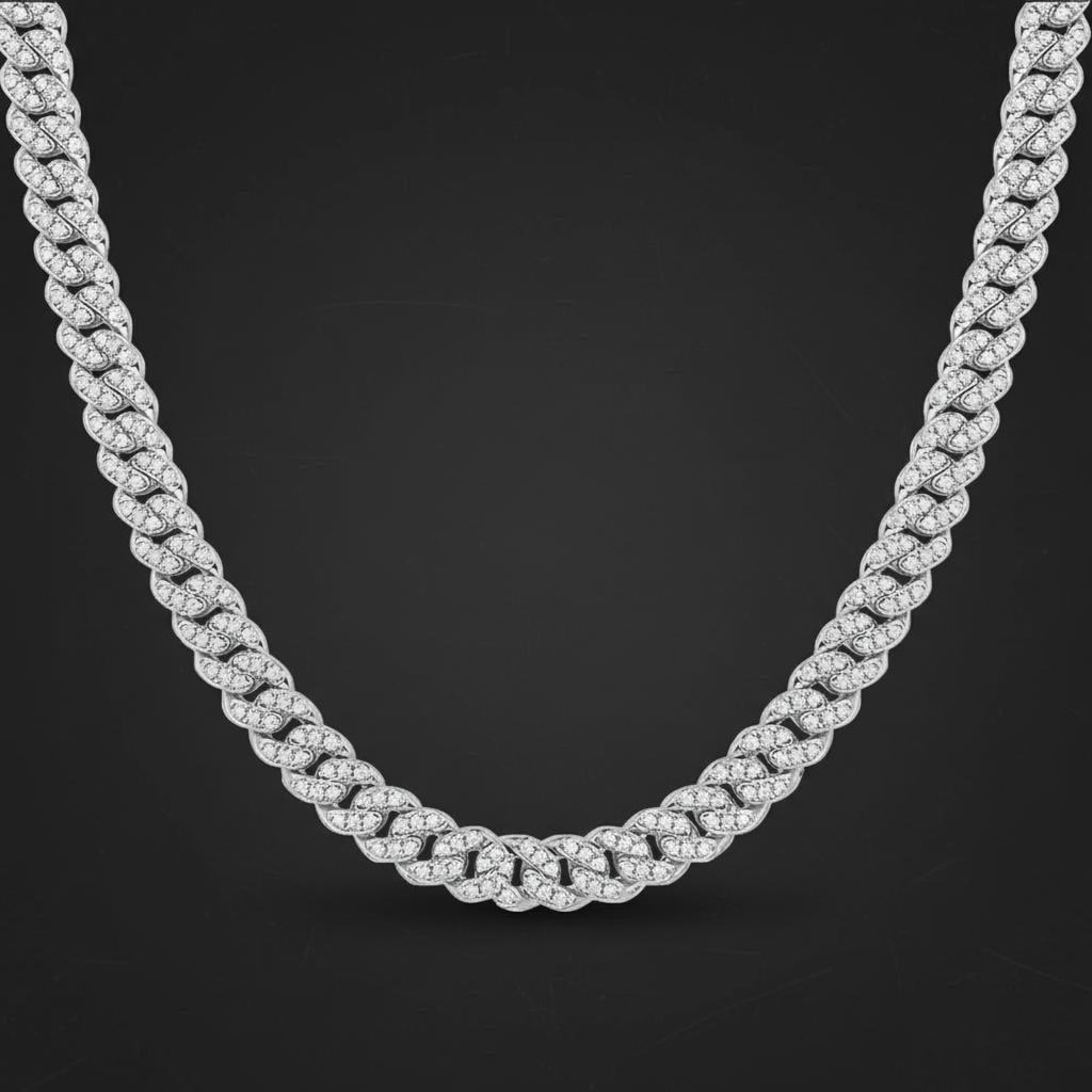 Unique Rare Moissanite Cuban Link Silver Necklace: Size: Length 45 cm - Width 8 mm. Materials: 925 sterling silver, 18k white gold plating, moissanite. Condition: New. This necklace features a bold Cuban link design crafted from 925 sterling silver