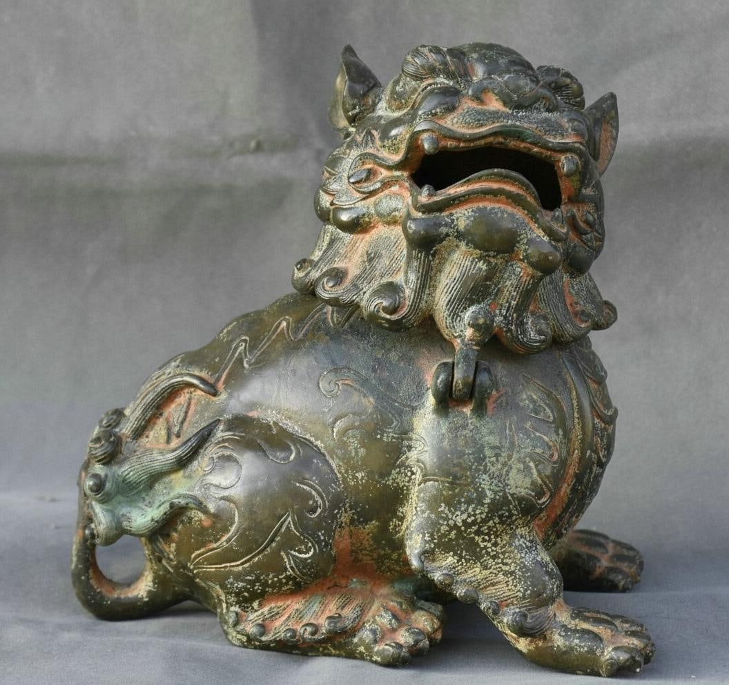 Chinese Bronze Vintage Beast Censer Incense Burner (1 of 10)