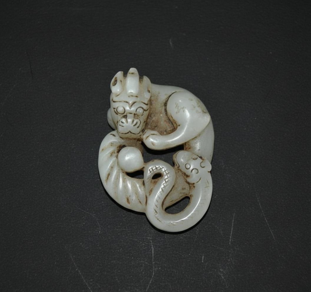 Vintage-Inspired Pendant Carved Hetian Jade Loong (1 of 7)