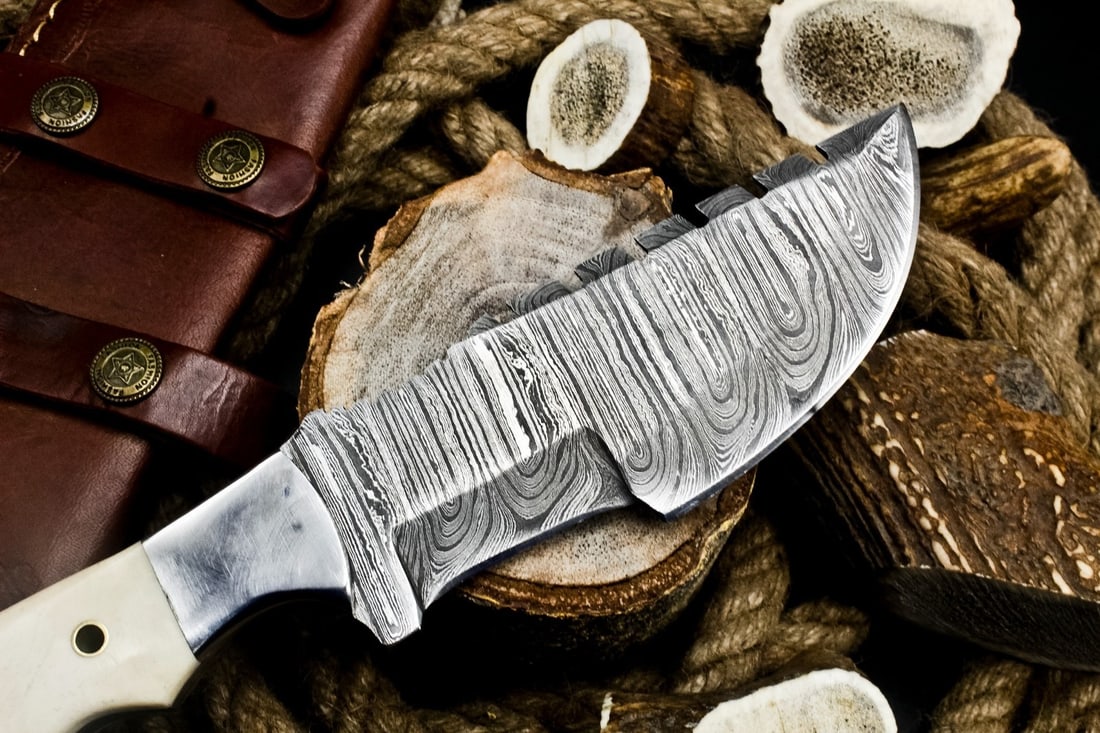 Camel Bone Handle Damascus Blade Tracker Knife - 6