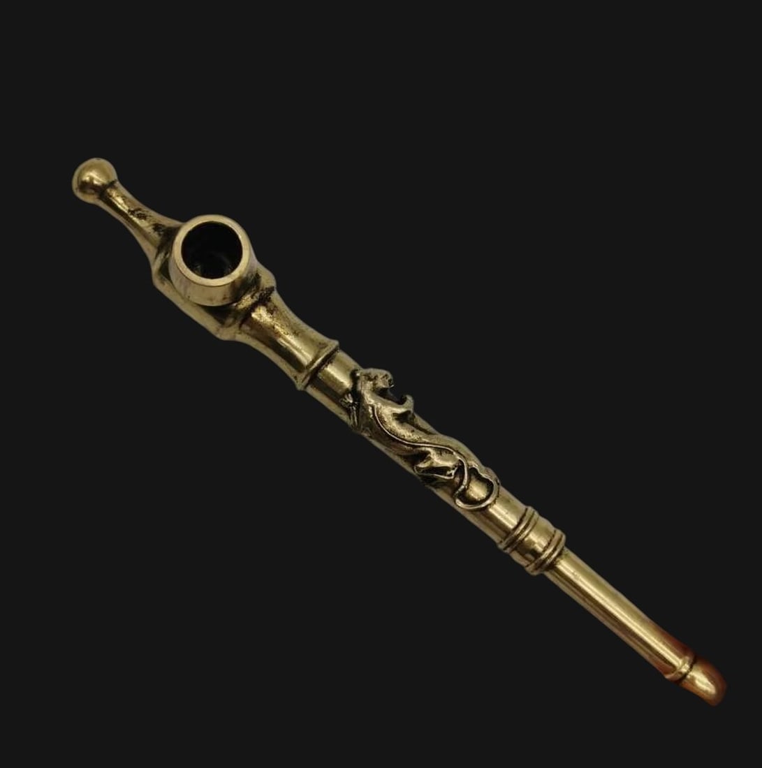 Old-Style Brass Mythical Wild Tiger Smoking Tool: Size: Length 15 cm. Weight 70 g. Materials: Brass. Condition: Looks like vintage. This brass pipe is designed in an archaic style, featuring the depiction of a mythical wild animal, commonly symbolizi