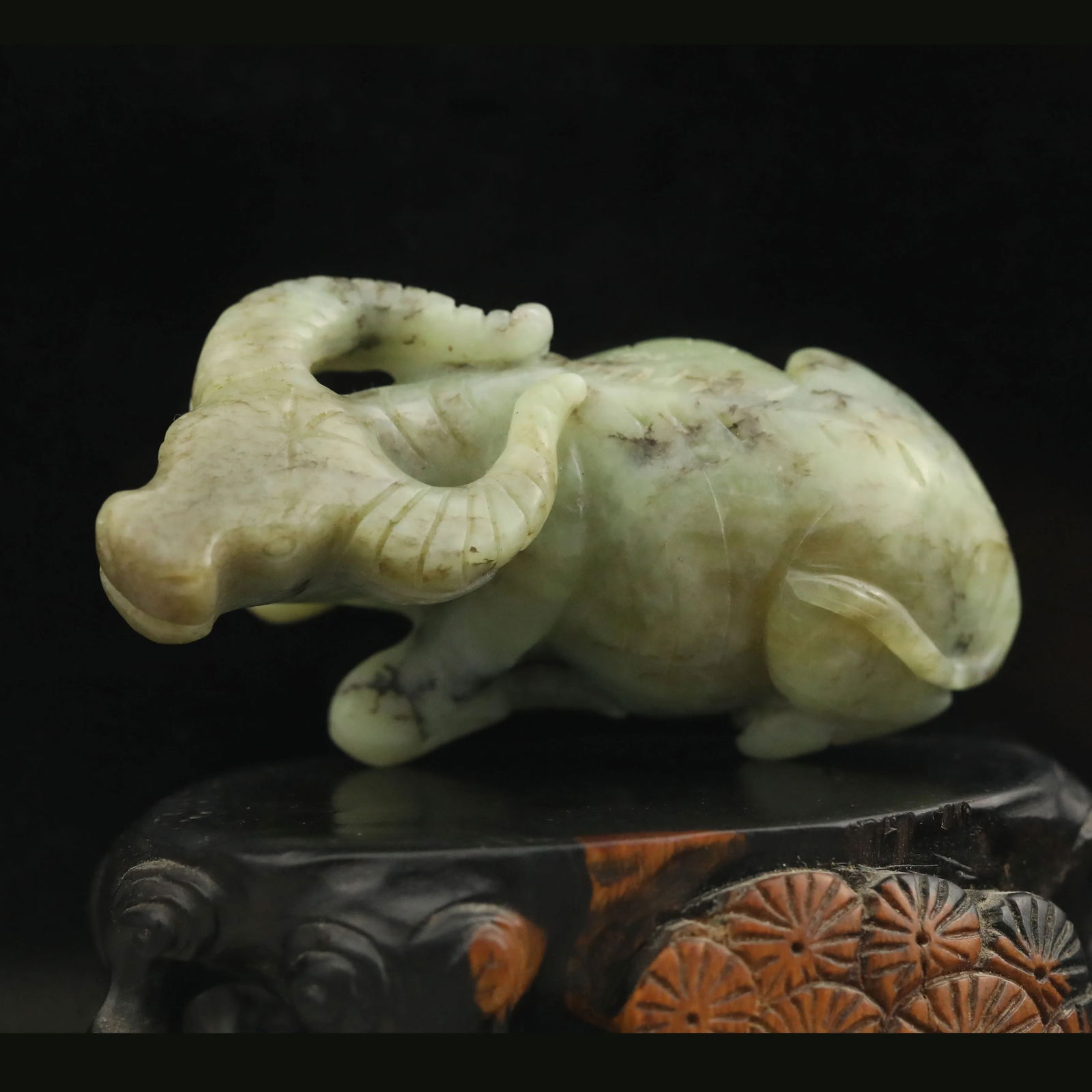 Hetian Jade Handmade Figurine Reclining Ox Animal (1 of 6)