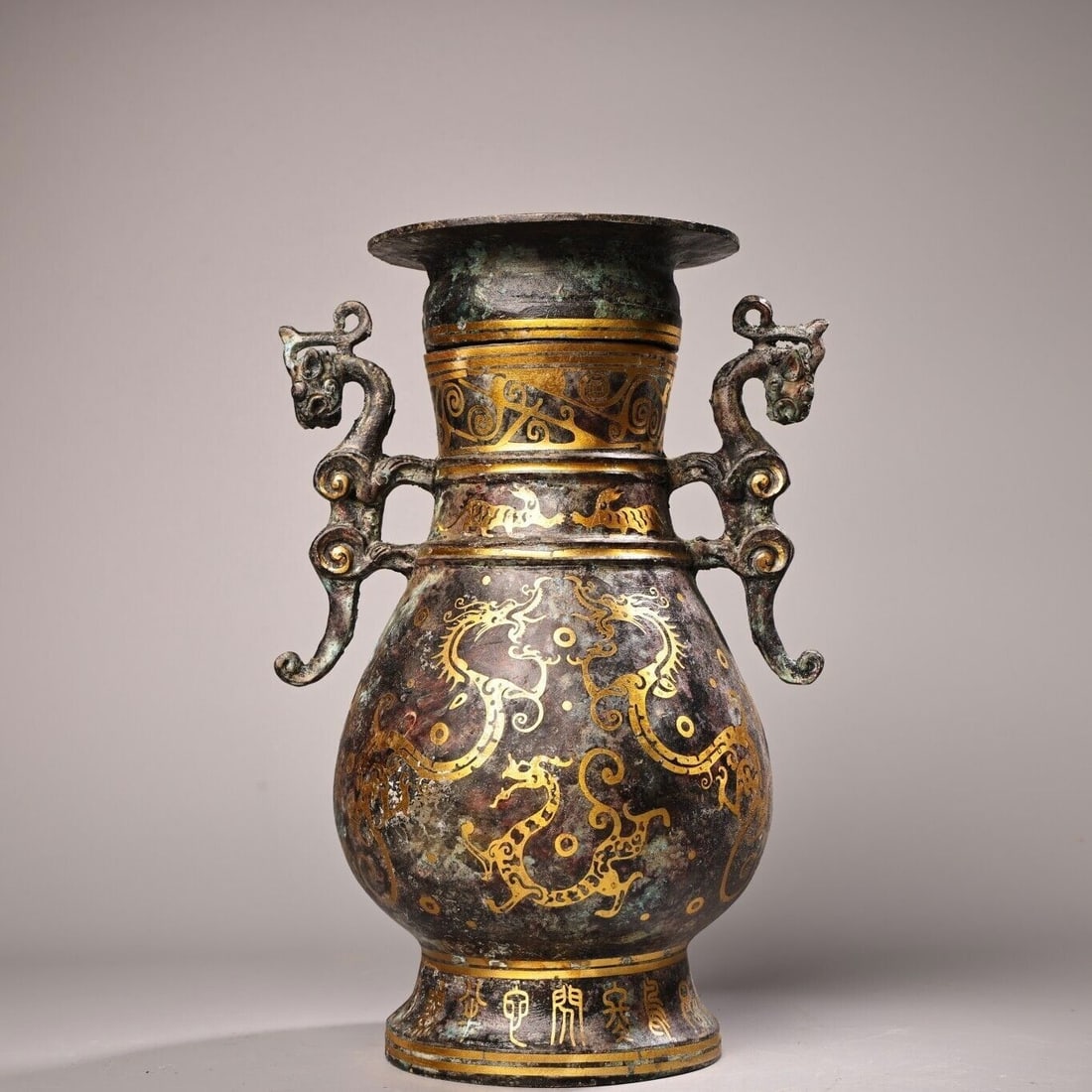 Retro-Style Dragons Grips Chinese Bronze Vase Jar (1 of 10)