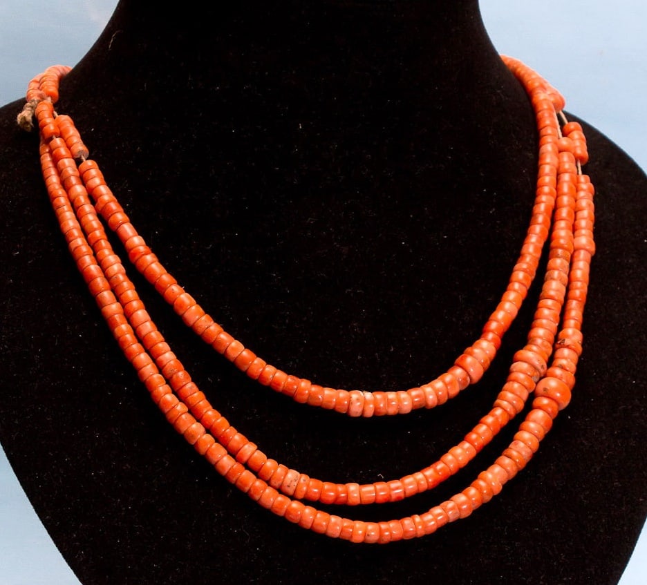 Vintage Rare Genuine Salmon Red Corals Natural Undyed necklace (1 of 7)