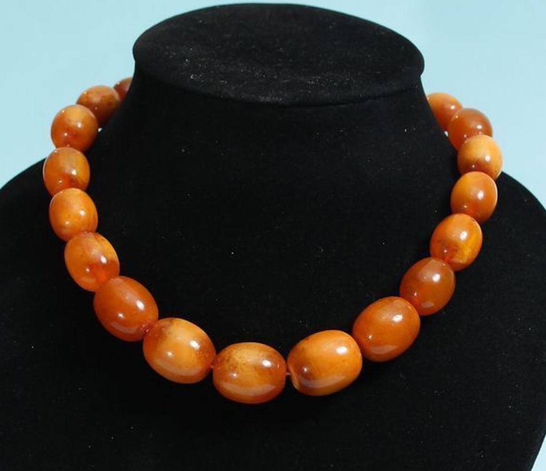 Retro Baltic Amber Necklace Kenigsberg Style – Honey, Egg Yolk Shades (1 of 10)