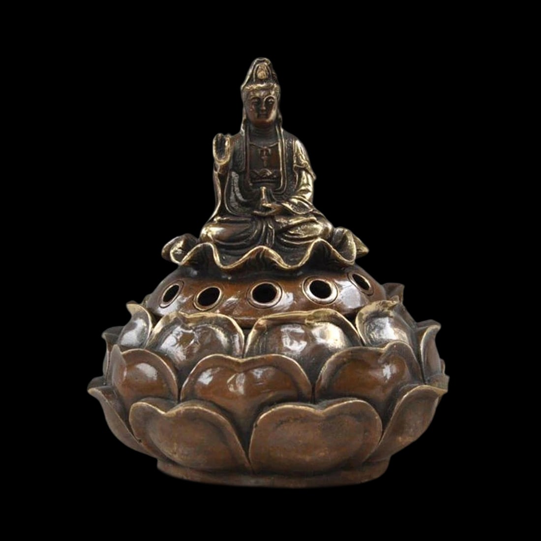 Old Style Handwork Bronzed Lotus Buddha Burner: Size: Height 15 cm. Materials: Brass. Condition: Looks like vintage. This exquisite incense burner is expertly cast from heavy brass, featuring the serene figure of Bodhisattva Guanyin integrated