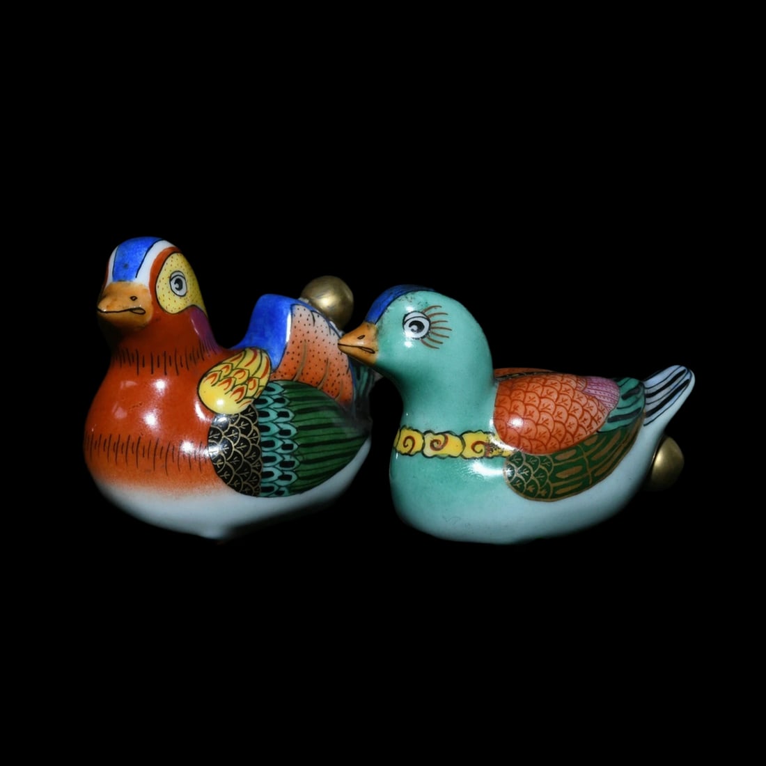 Oriental Old Style Ducks Motifs Snuff Bottles (1 of 6)