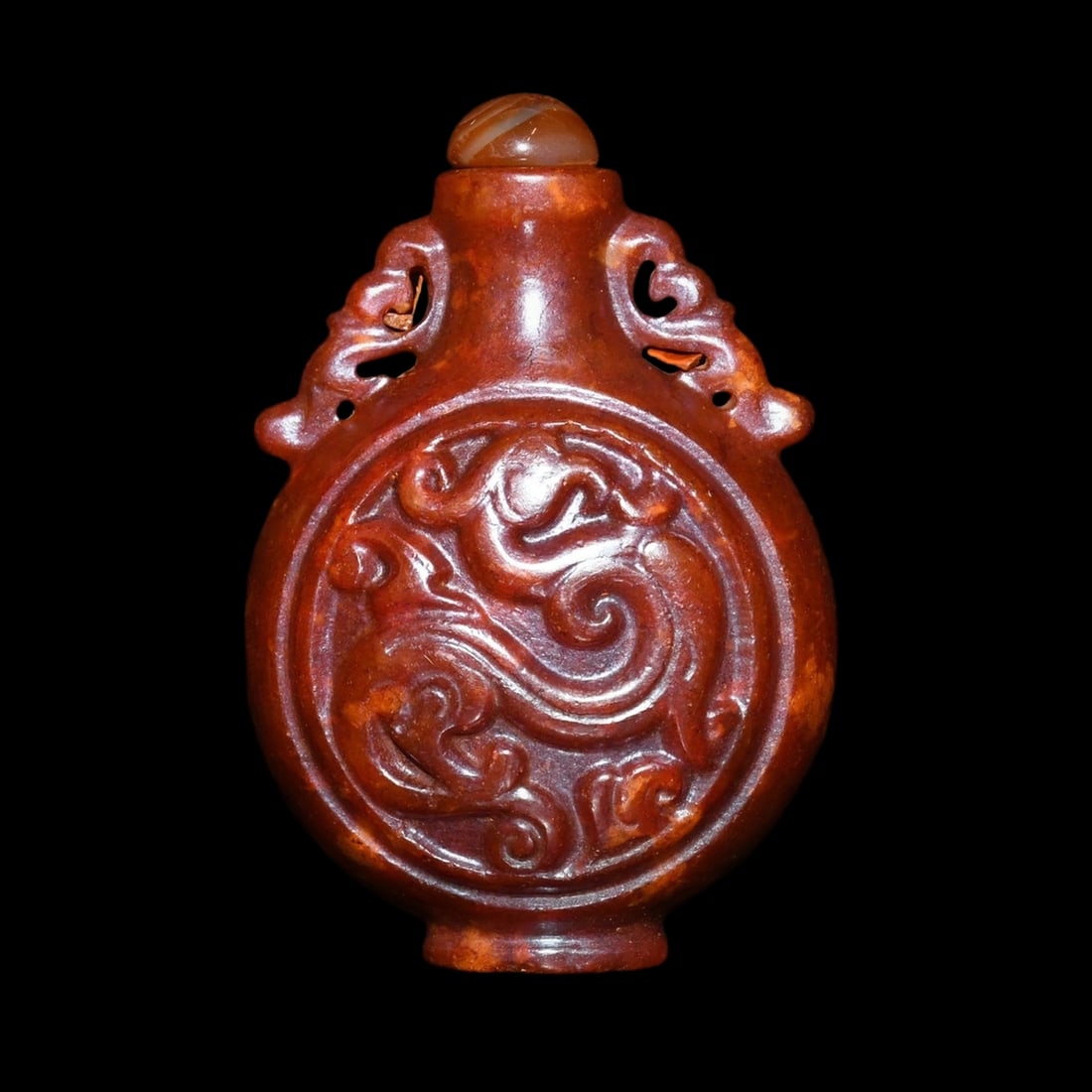 Chinese Old Style Hongshan Motif Jade Snuff Bottle: Size: Height 9.9 cm - Length 6.9 cm - Width 3.6 cm. Weight 0.6 kg. Materials: Jade. Condition: Resembles a retro aesthetic. This retro-style snuff bottle is inspired by the ancient Hongshan culture, c