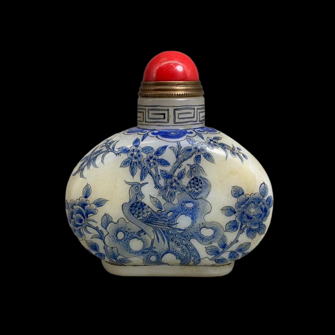 Vintage Coloured Glaze Bird Flower Snuff Bottle Handicrafts: Size: Height 8 cm - Length 7 cm - Width 7 cm. Weight 0.15 kg. Materials: Coloured glaze Condition: Excellent This snuff bottle features intricate imagery of birds and flowers captured within the multi
