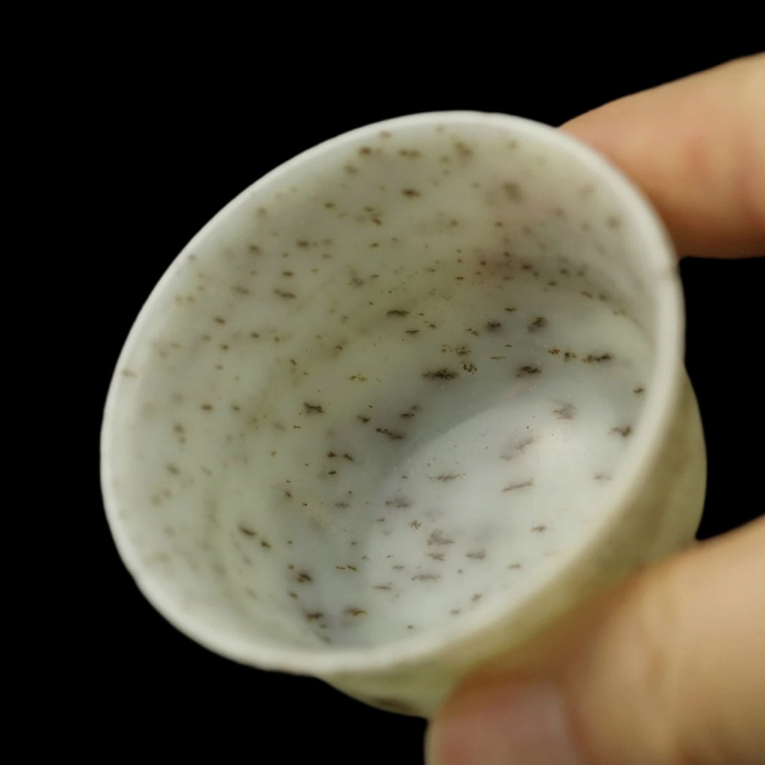 Asian Old Style Interspersion Pattern Jade Cup - 4