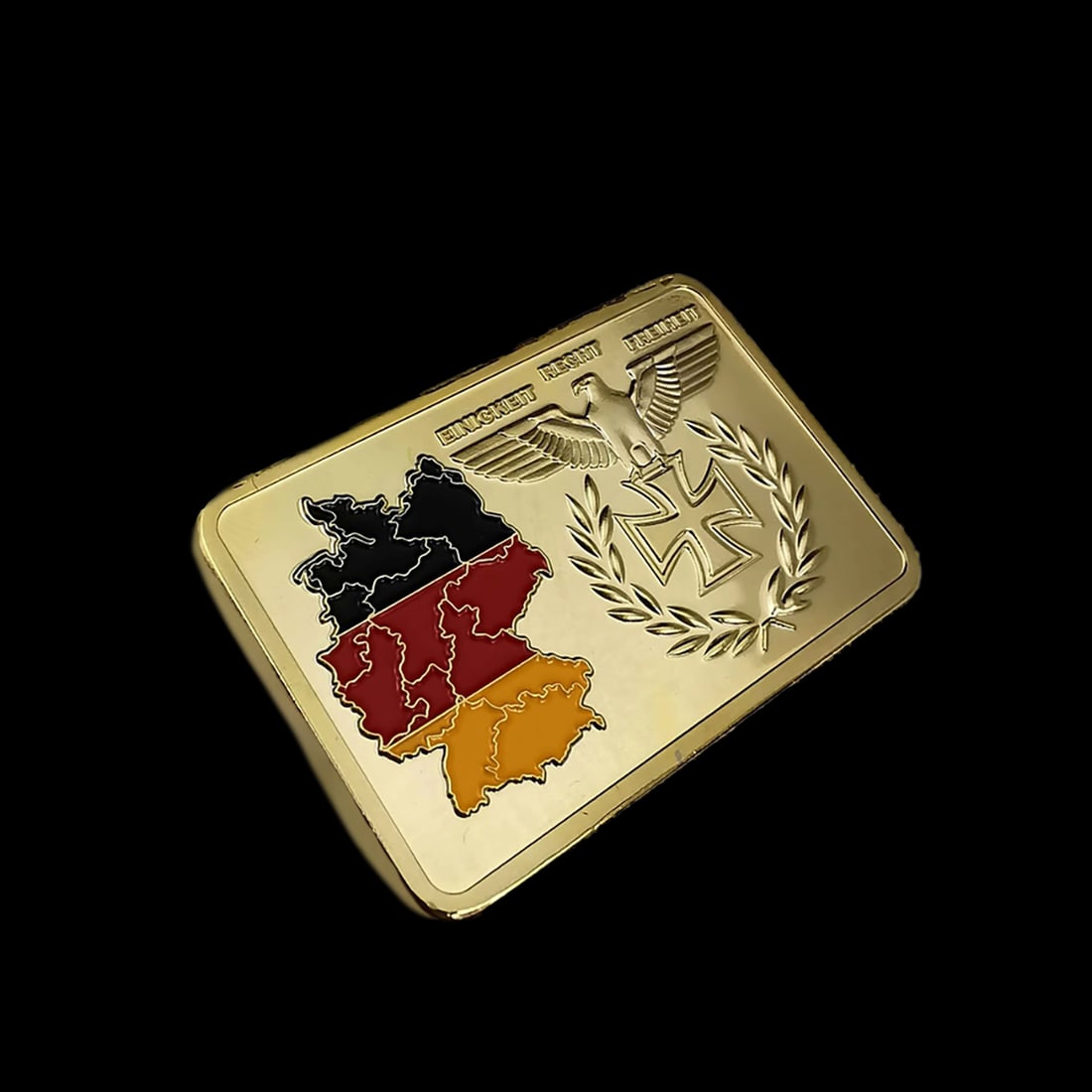 Map Germanic Pattern Gilded Metal Bar Numismatic: Size: Height 5.0 cm - Length 2.8 cm - Width 0.3 cm. Materials: Metal Plated Gold. Condition: New. This impressive commemorative bar is a masterfully crafted replica, for collectors, with rhythmic, hig