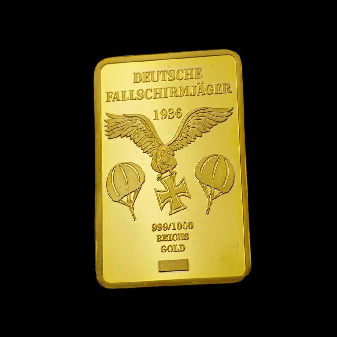Metal Gilded Bar Germany Reichsbank Cross Pattern: Size: Height 4.4 cm - Length 2.8 cm. Weight 28 g. Materials: Metal Plated Gold. Condition: New. This impressive commemorative bar is a masterfully crafted replica tribute to German history, featuring