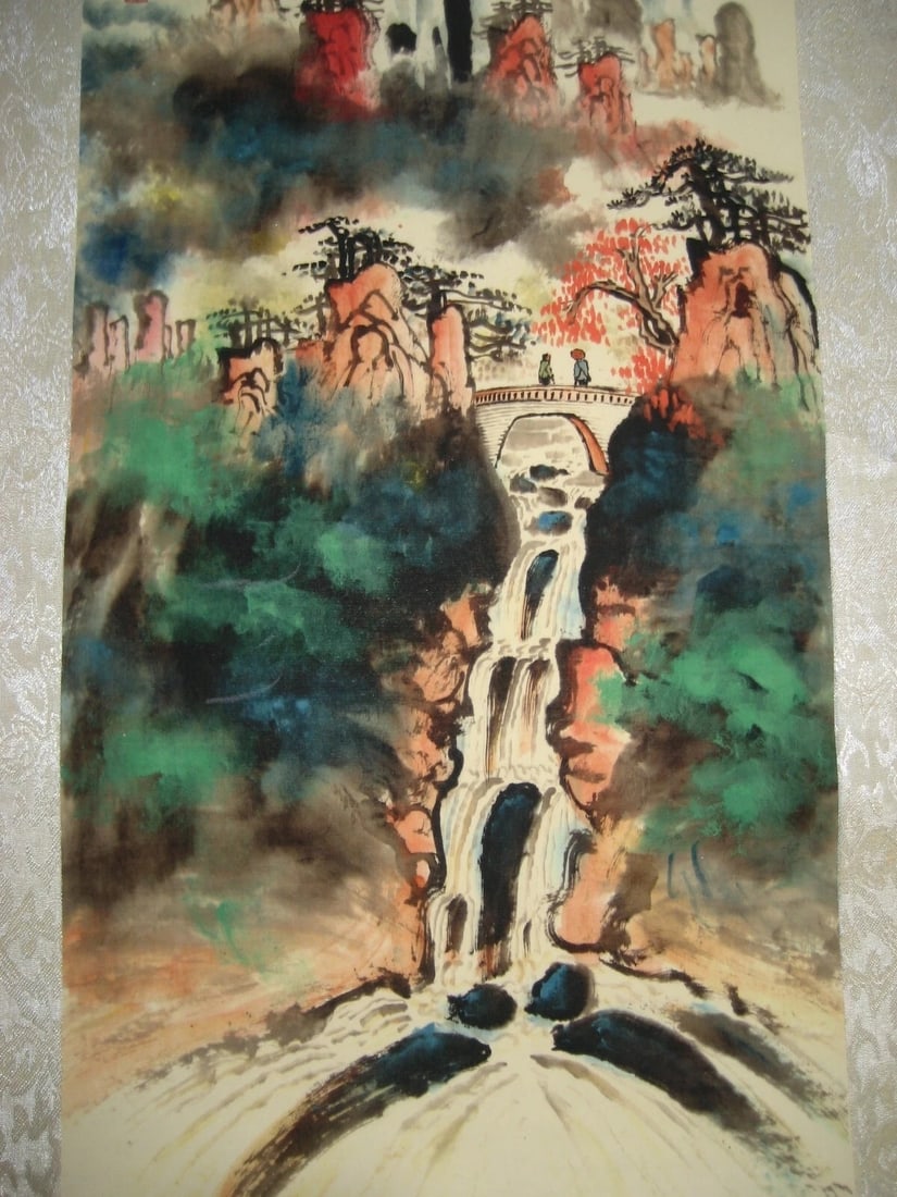Chinese Waterfall Pattern Old Style Paper Scroll - 2