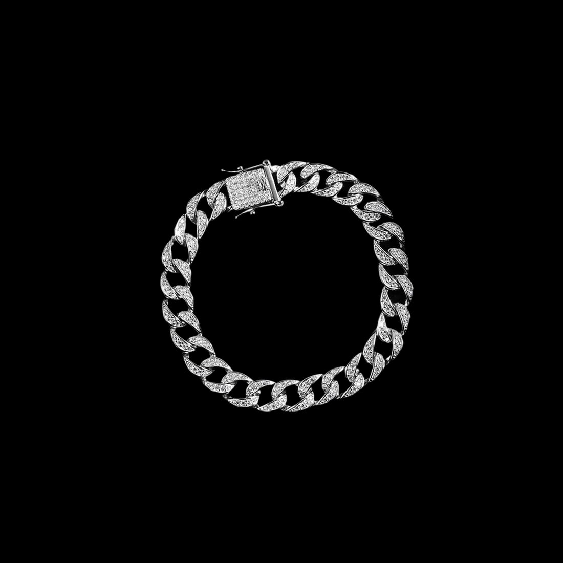 Bracelet 925 Silver Moissanite Pure Ice Shade: Size: Width 8 mm - Length 15 cm. Materials: S925 silver, moissanite. Condition: New. This cuban link and moissanite bracelet is a masterfully crafted piece of jewelry with a bold, structural profile t