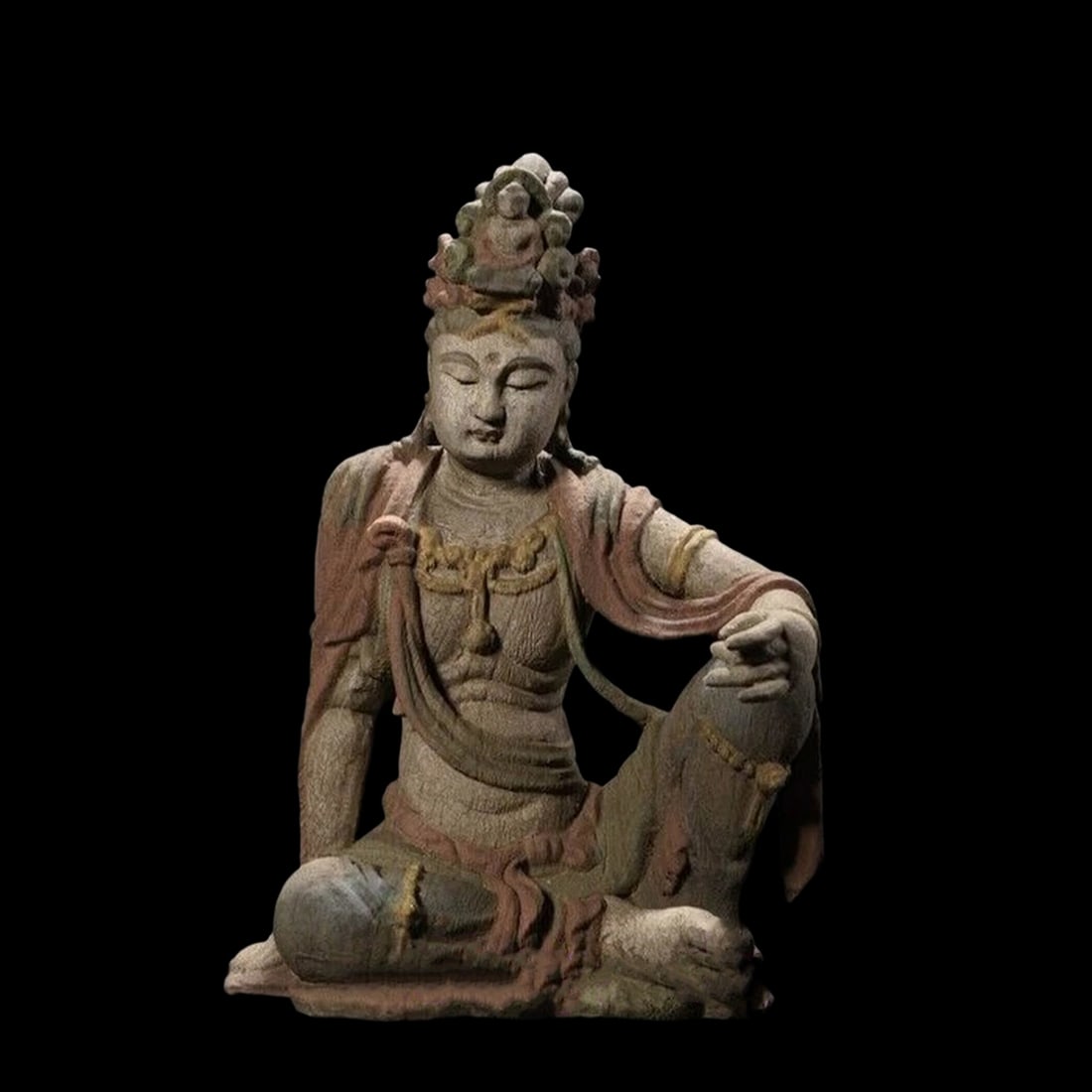 Asian Antique Style Wood Guanyin Freedom Sculpture: Size: Height 35 cm - Length 23 cm - Width 16 cm. Weight 1.3 kg. Materials: Wood. Condition: Appears to have a classic aesthetic. This work is executed in the style of a majestic temple icon depicting 