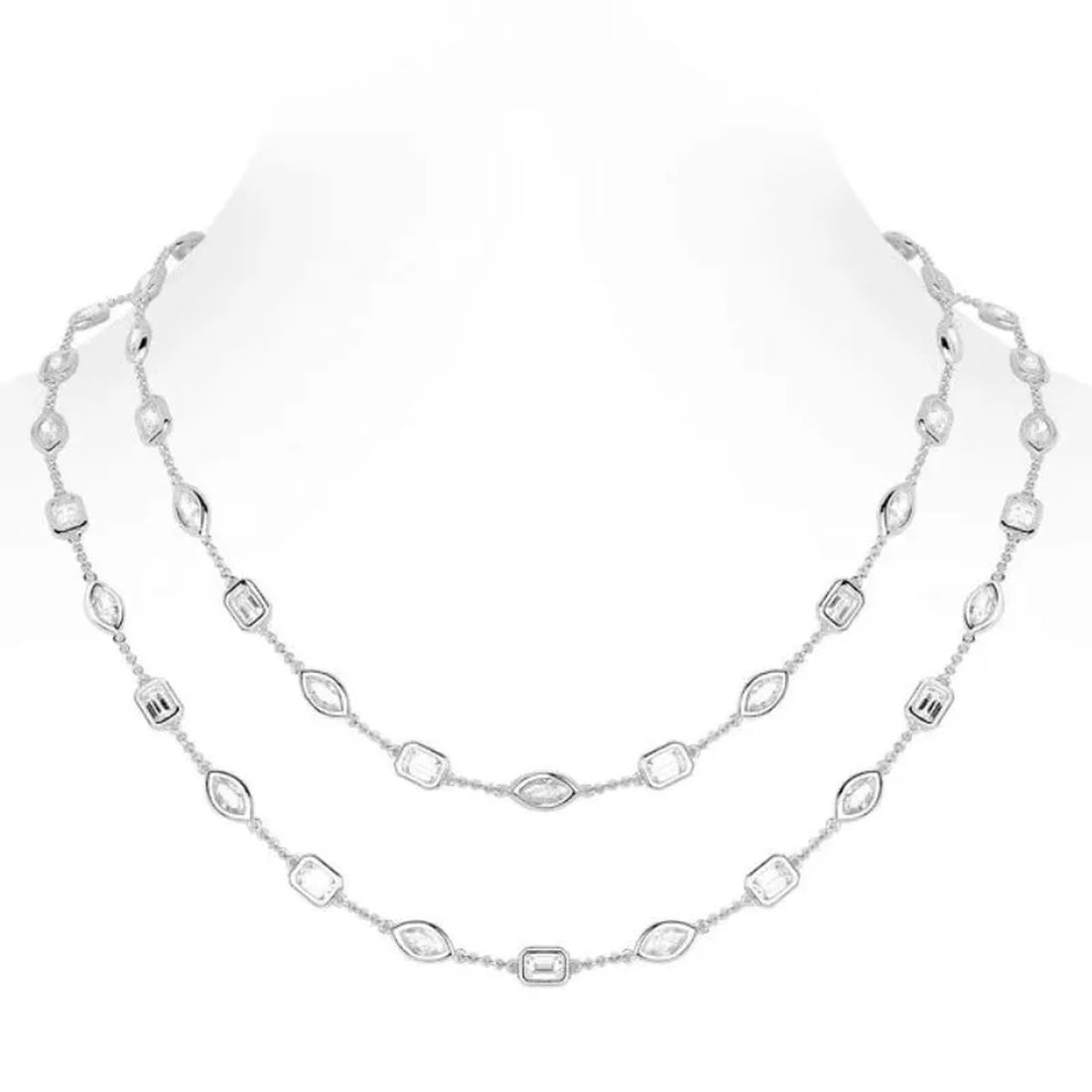 Classic Style Sterling Silver Zircon Emerald Cut Station Chain: Size: Length 96 cm - Width Not specified. Weight 38 g. Materials: 925 sterling silver, zircon Condition: New This long, radiant chain is defined by a rhythmic interplay of geometric station settings. 
