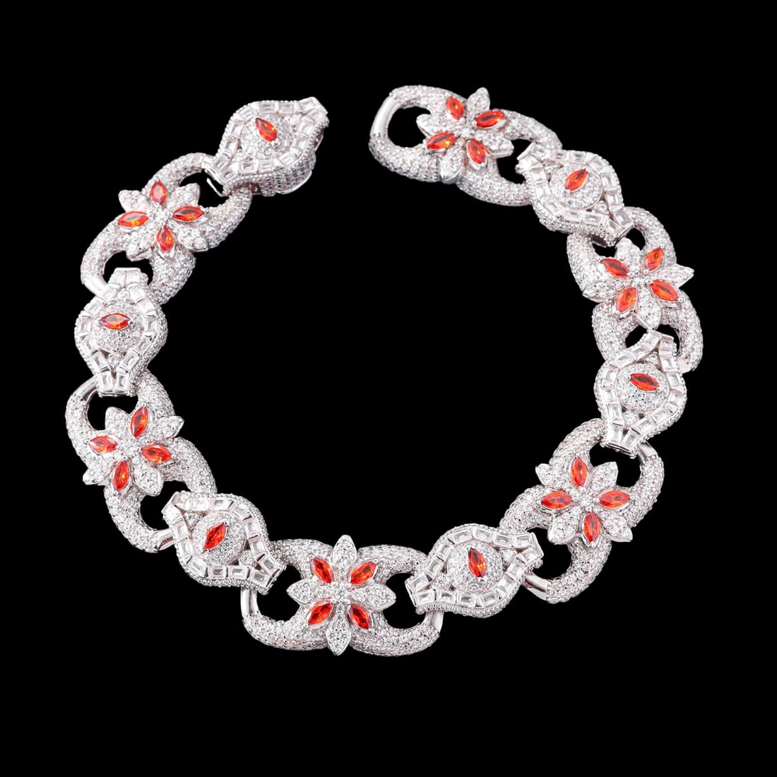 Silver 925 Zircon Icy Floral Pattern Bracelet: Size: Leght 20.3 cm - Width 12 mm. Weight: 50.17 g. Materials: S925 silver, CZ. Condition: New. This sterling silver bracelet is a masterfully crafted piece of jewelry with a bold, structural profile 