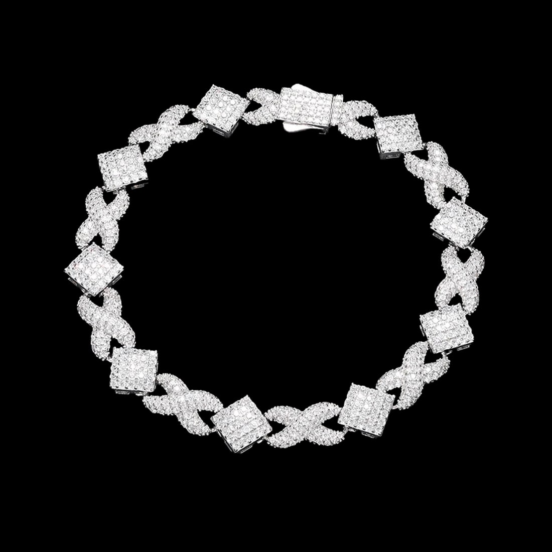 Cuban Style Bracelet 925 Sterling Silver Zircon: Size: Lenght 17.8 cm - Width 11 mm. Weight 8.3 g. Materials: S925 silver, CZ. Condition: New. This Cuban link bracelet is a masterfully crafted piece of jewelry with a bold, structural profile. The