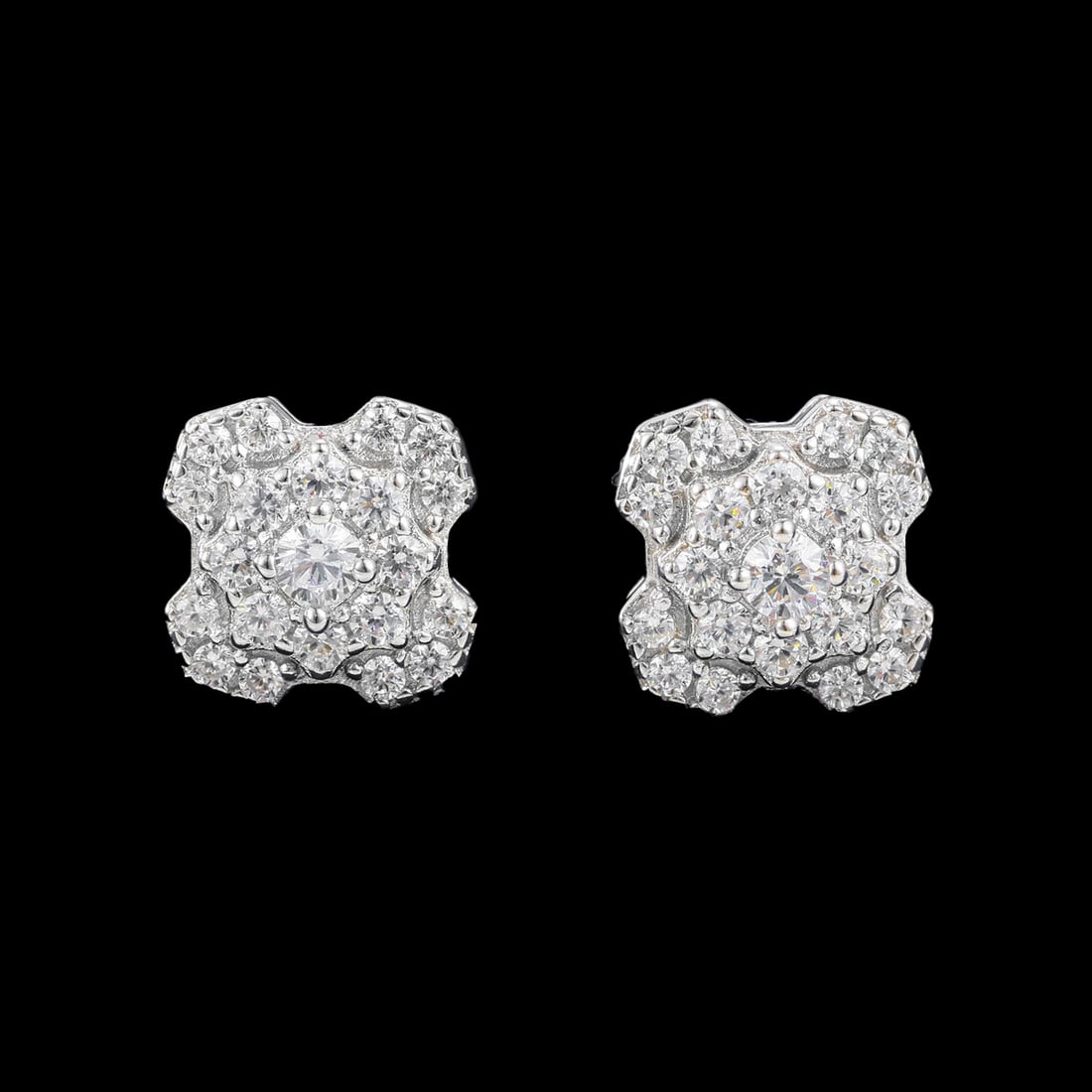 Silver 925 Moissanite Geometric Shaped Earrings: Size: Height 15 mm - Width 7 mm. Weight 1.84 g. Materials: S925 silver, moissanite. Condition: New. Crafted from sterling silver, these geometric stud earrings feature a bold, structural profile. The 