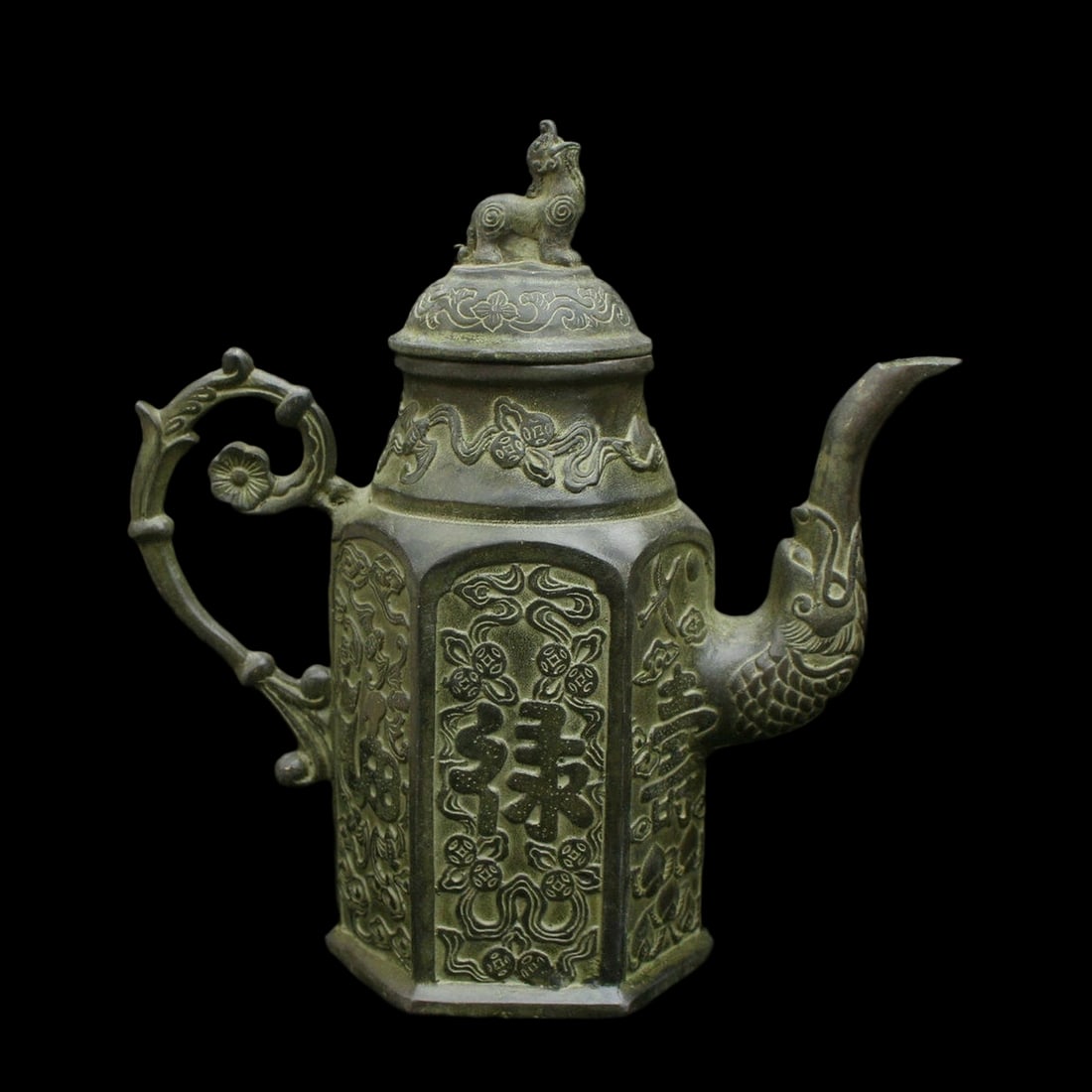 Chinese Antique Style Teapot Floral Beast Pattern: Size: Height 19 cm - Length 19 cm - Width 8 cm. Materials: Bronze. Condition: Appears to have a classic aesthetic. This teapot is cast in bronze, featuring a classic ceremonial silhouette with a
