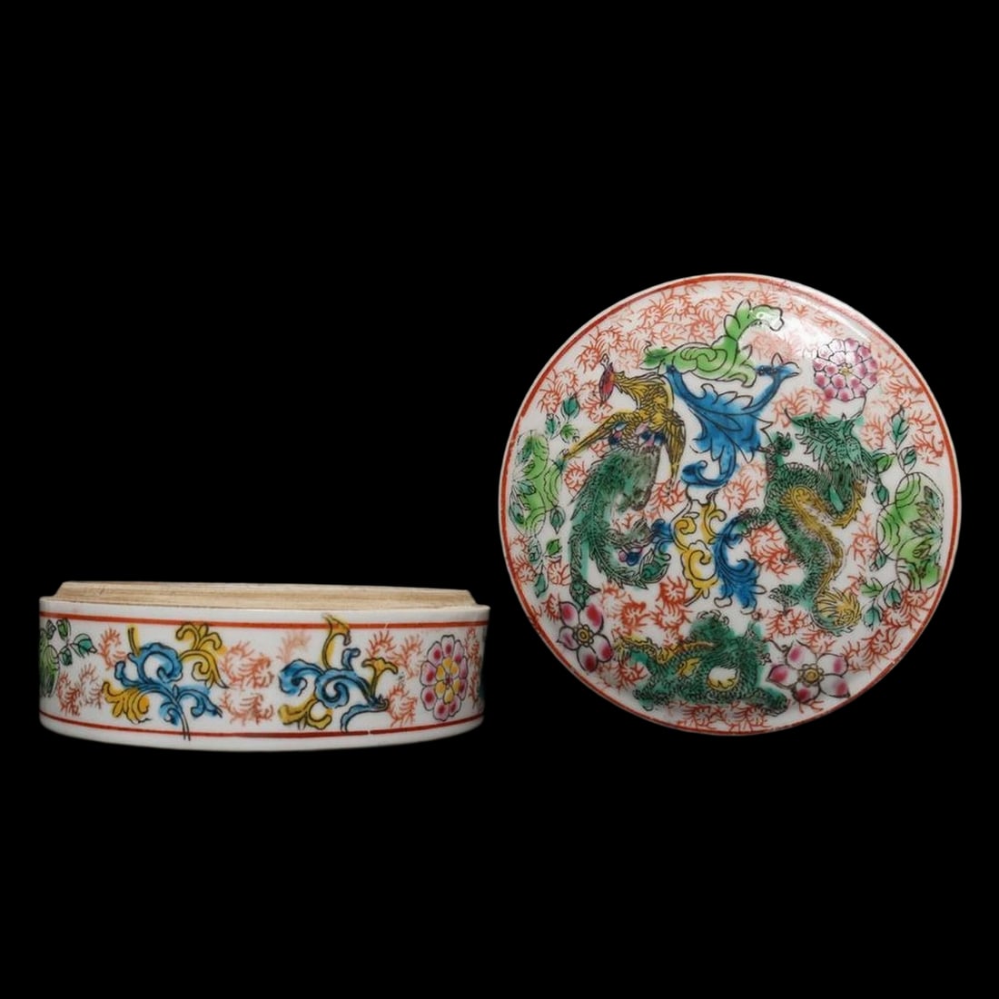 Chinese Retro Style Porcelain Box Roses Pattern (1 of 5)
