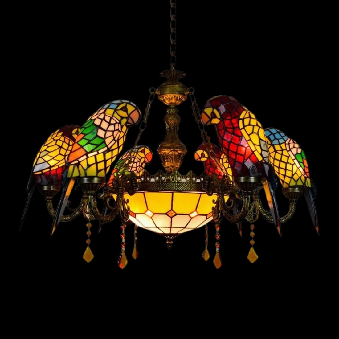 Tiffany Style Chandelier Birds Floral Pattern: Size: Length 77.5 cm. Materials: Stained glass, metal. Condition: New. This Tiffany-style chandelier is a masterfully crafted lighting fixture with a bold structural profile that will add tropical ele