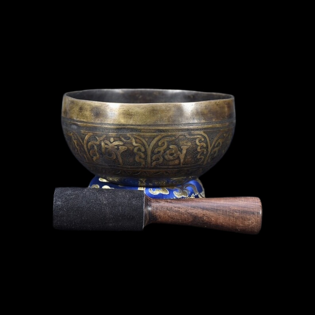 Tibetan Handcrafted Singing Bowl Meditation Yoga Chakra Set (1 of 9)