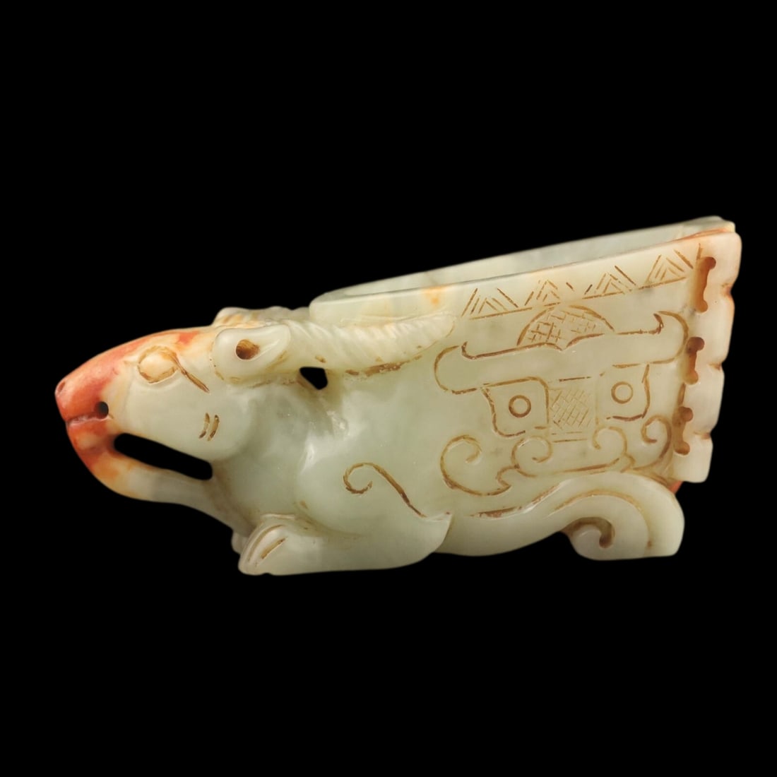 Vintage-Style Carved Hetian Jade Sheep Chinese Cup: Size: Height 4 cm - Length 9.3 cm - Width 2.5 cm. Materials: Hetian jade. Condition: Appears to have a classic aesthetic. This is a vintage-style hand-carved sheep cup, meticulously crafted from natur