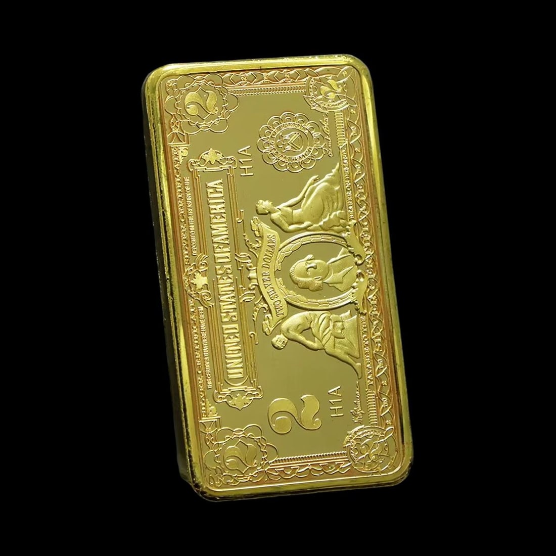 Dollar Bill Inspired Relief Golden Bar Replica: Size: Height 2.8 cm - Length 5 cm - Width 0.3 cm. Materials: Metal with plated gold. Condition: New. This dollar bill-inspired relief golden bar replica features an intricate embossed design that mimi