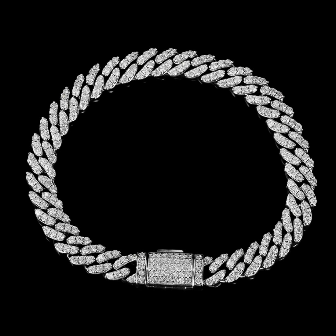 Hip Hop Cuban Chain Jewelry Moissanite Bracelet: Size: Length 16.5 cm - Width 0.8 cm. Materials: .925 Sterling Silver, moissanite. Condition: New. This bracelet, crafted from .925 sterling silver, is a luxurious piece adorned with moissanite stones.