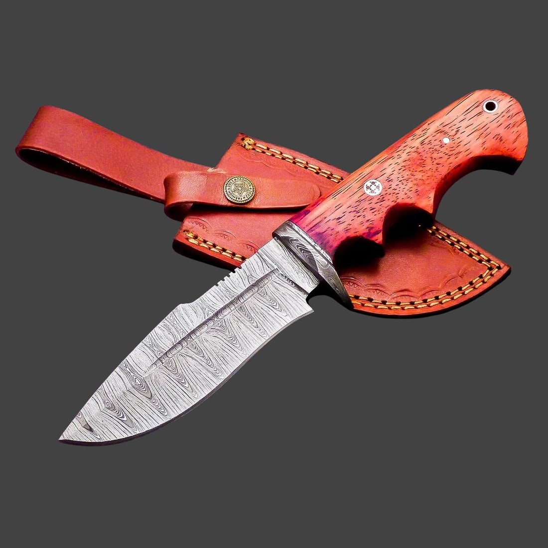 Handmade Carbon Steel Twist Pattern Design Knife: Size: Total Length 25.4 cm - Blade Length 12.7 cm - Handle Length 12.7 cm. Materials: Damascus steel, wood, brass, leather. Hardness: 55-60 HRC. Condition: New. This handmade knife features a Damascus
