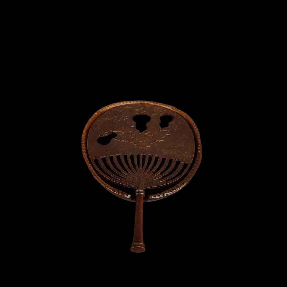 Antique Style Bronze Celestial Burner Incense: Size: Length 13.5 cm - Width 9 cm. Weight 267 g. Materials: Bronze. Condition: Excellent. This unique and elegant bronze incense burner is expertly cast in the shape of a traditional Chinese fan,