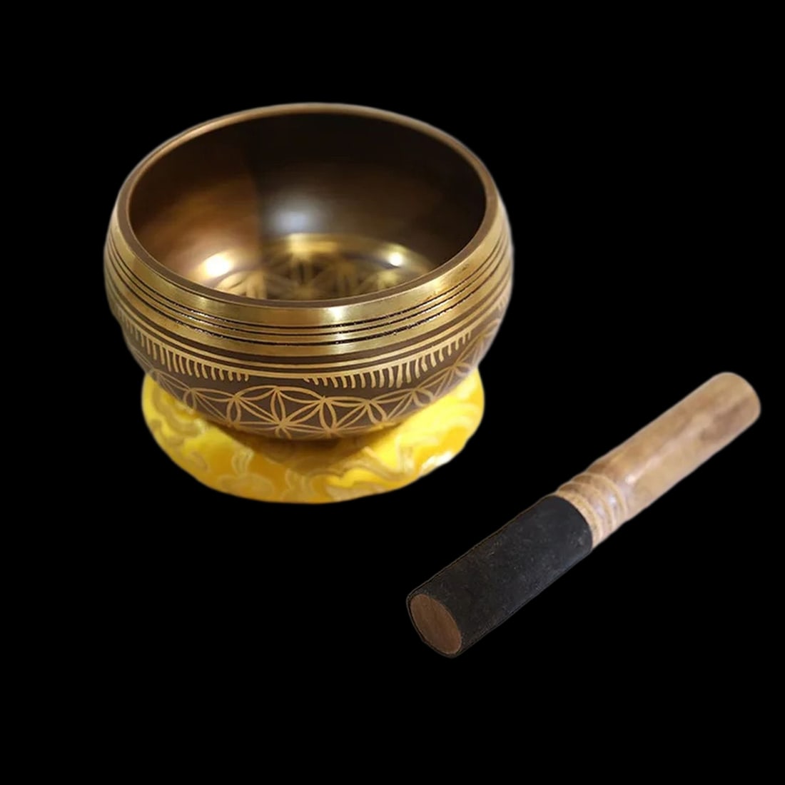 Engraved Nepalese Singing Bowl Life Flower Pattern: Size: Diameter 14 cm. Weight 920 g. Materials: Brass, leather. Condition: Excellent. This is a handmade vintage-style brass singing bowl from Nepal. The inside of the bowl is engraved with an intricat