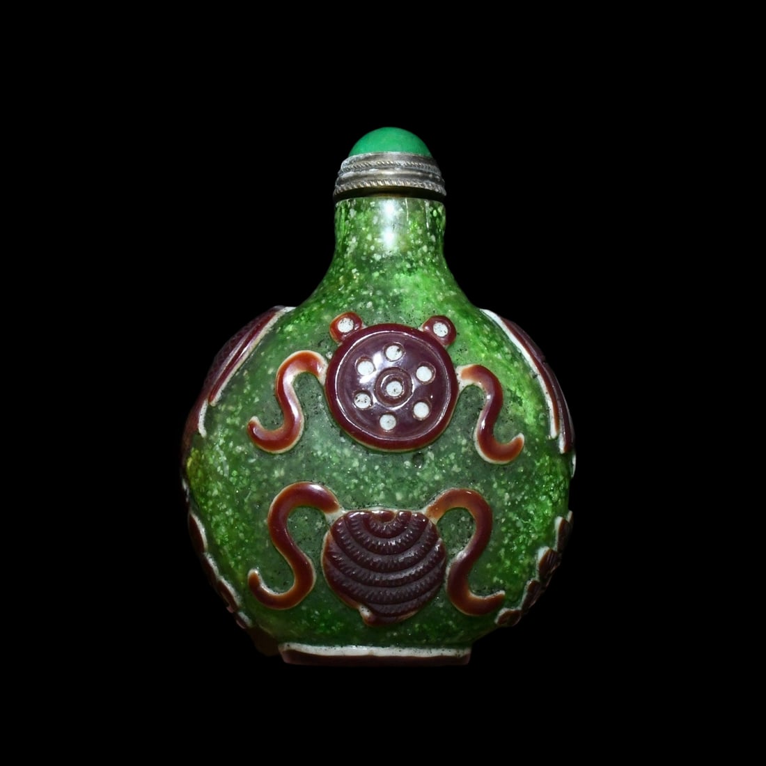Antique Style Colored Glaze Auspicious Symbol Snuff Bottle: Size: Height 6 cm - Length 4 cm - Width 2 cm. Weight 0.6 kg. Materials: Colored Glaze, Painting Condition: Resembles a retro aesthetic This snuff bottle features a vibrant colored glaze finish. The ex