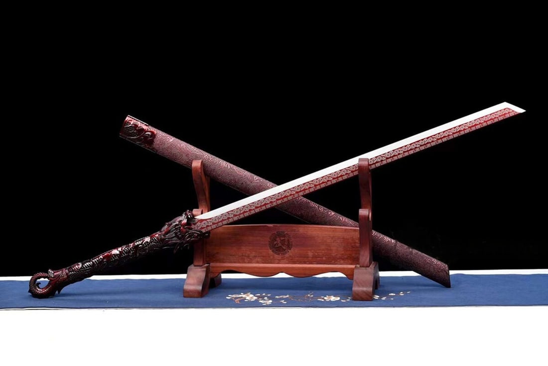 Red Dragon Ninjato, Functional Japanese Ninja Sword with a Sharp 1095 Steel Straight Blade: This is a functional Japanese Ninjato, a straight blade sword traditionally associated with the Ninja. The sharp blade is hand forged from 1095 high carbon steel and features a distinctive electroplat