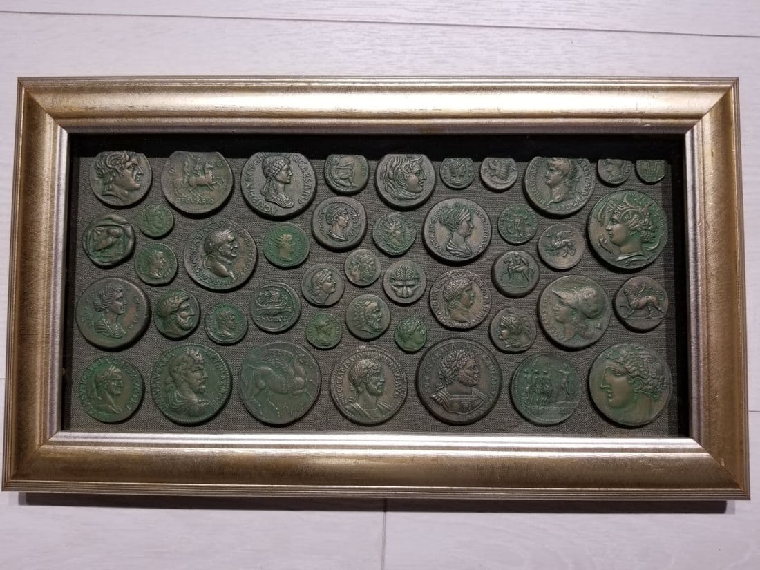 Bronze Denarius Coins Denarii Tetradrachm Attica Owl: Museum-Grade Ancient Coin Collection of 42 Antique Replicas of bronze Denarius Coins. Featuring featuring rare pieces of the Roman Empire, Greek, and African civilizations. This diverse set showcases 