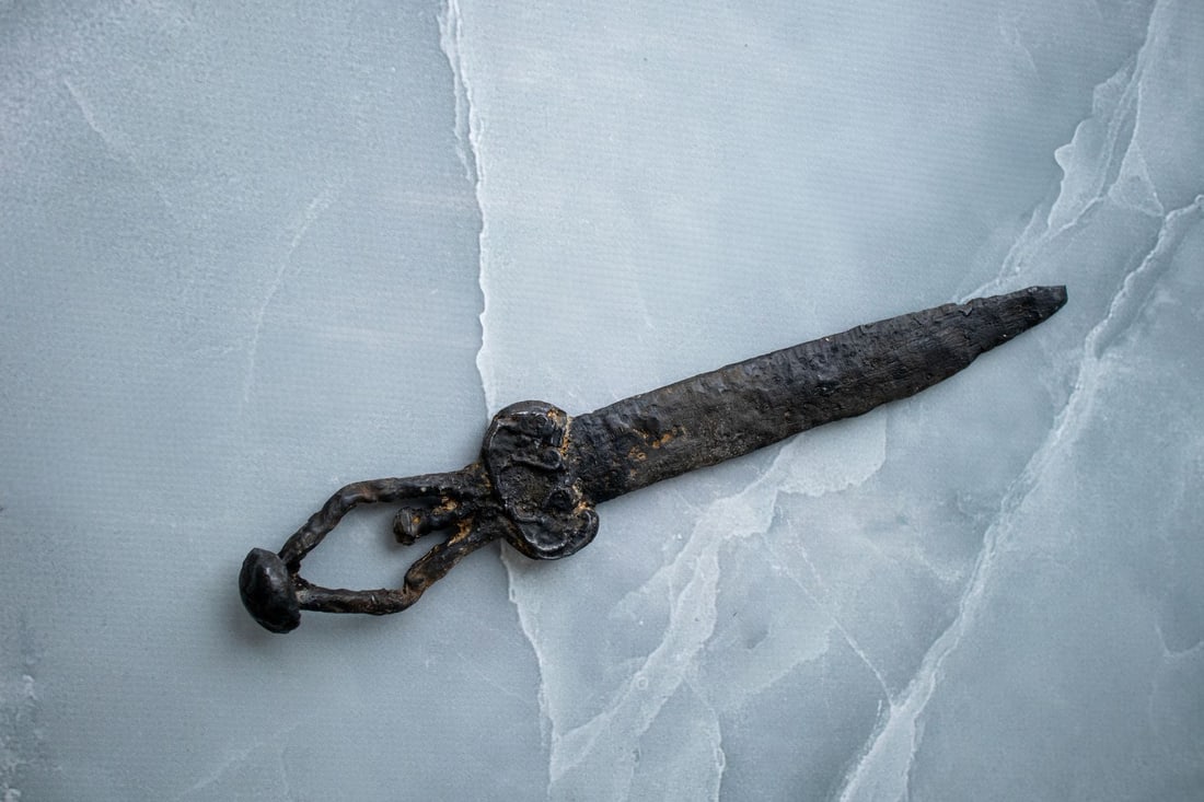 Antique Ancient Scythian Akinakes Sword – Historical Artifact, 6th-4th BC Acinac dagger (1 of 3)
