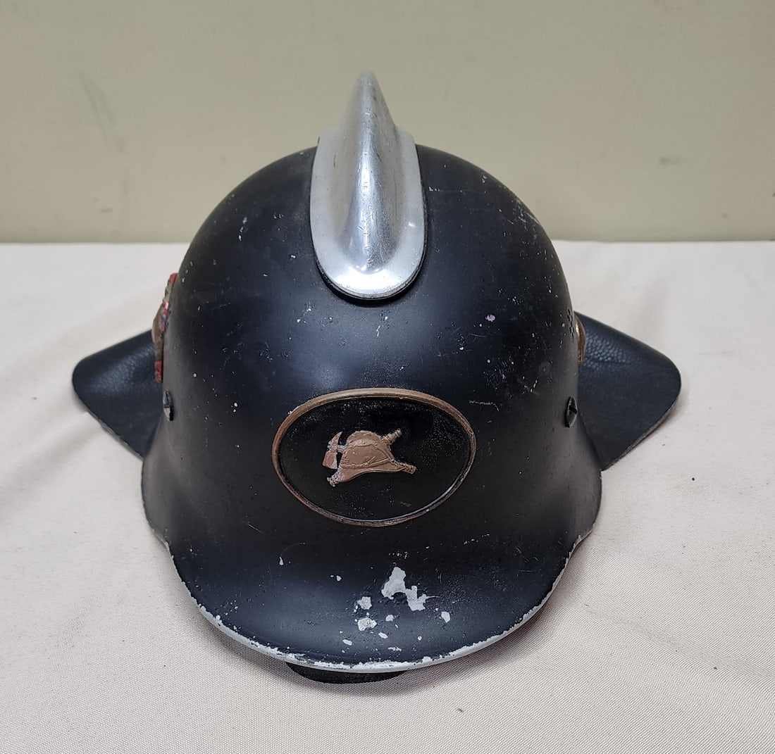 Alborg Denmark Firefighters Helmet (1 of 4)