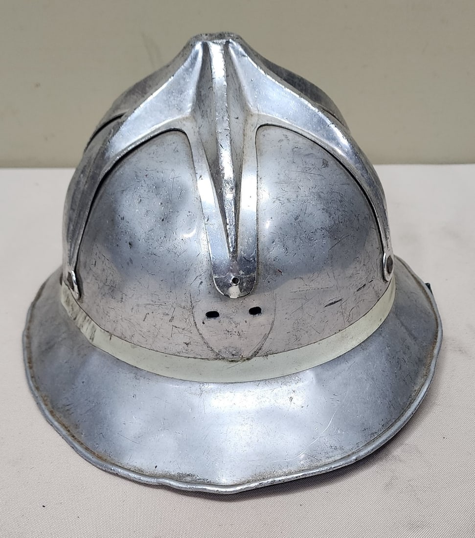 Metal Foreign Fire Helmet (1 of 3)