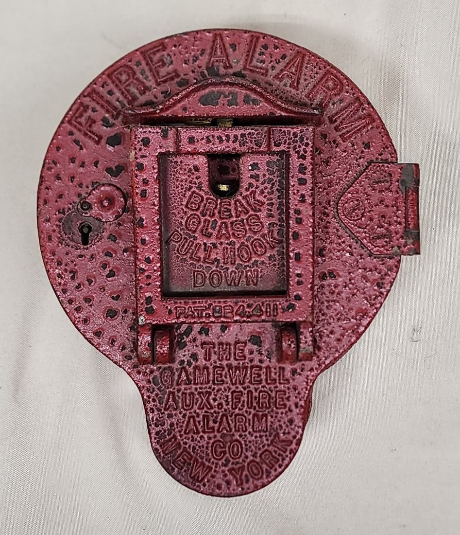 Early Gamewell Fire Alarm Telegraph Pull Station (1 of 6)
