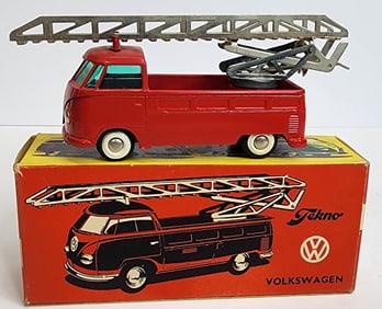 Tekno VW Fire Ladder Truck