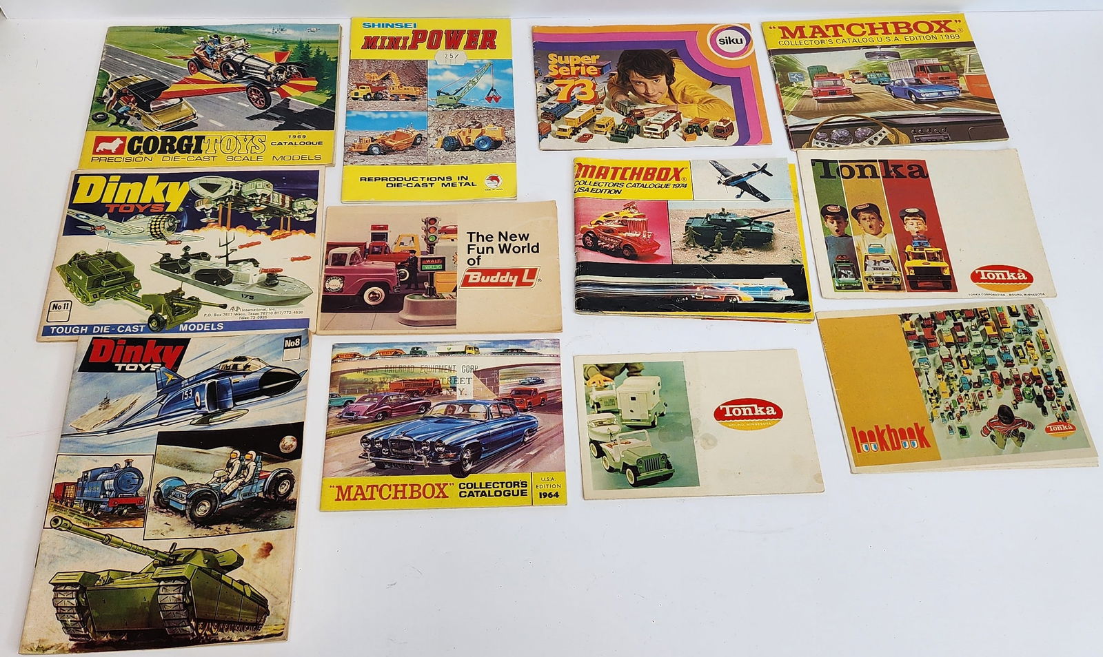Lot of Toy Catalogues 1960-70: Dinky match box, Tonka Buddy L, Shinsei, toy catalogue 1960-70