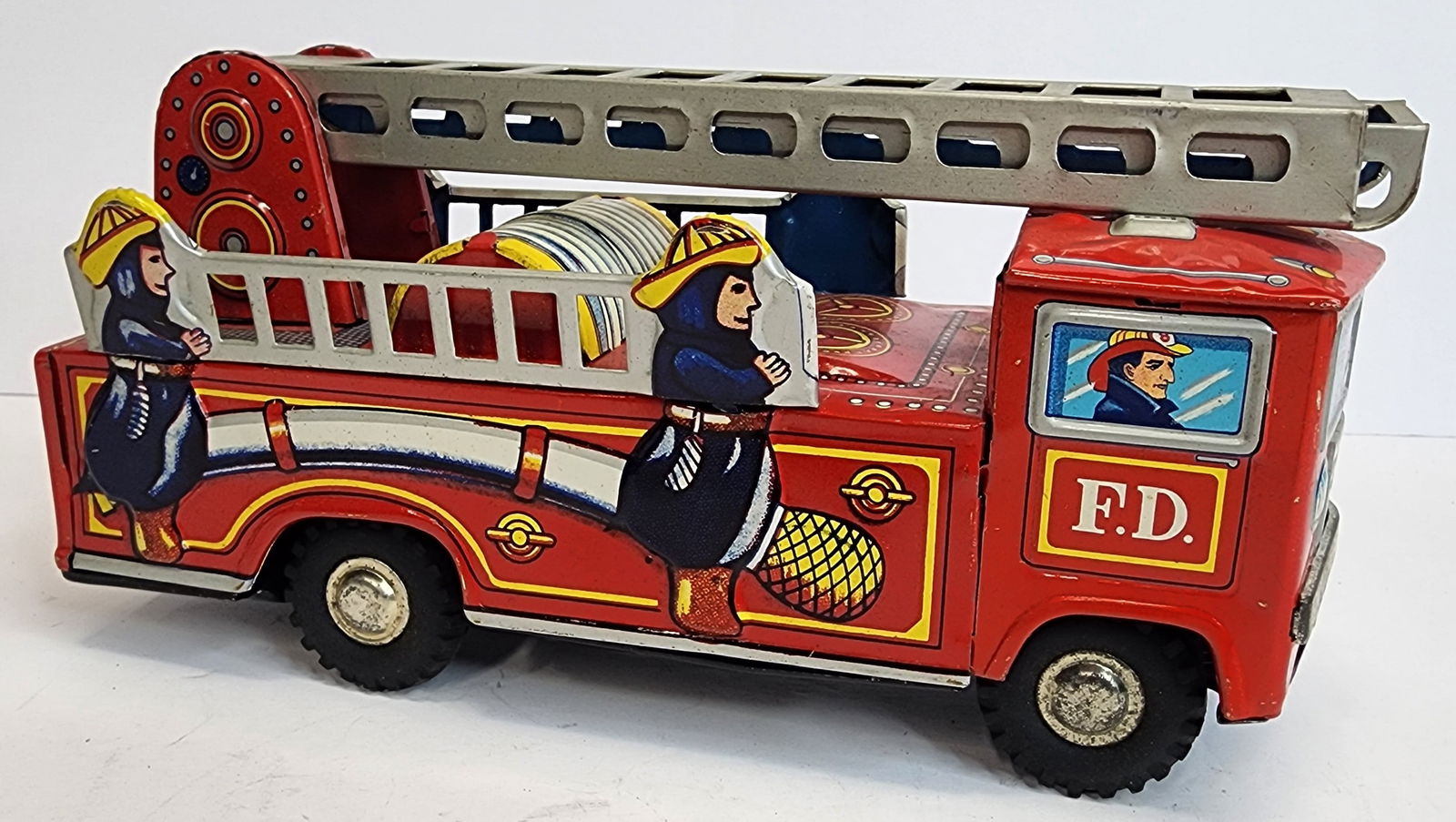 Tin Japan Friction Ladder Truck (1 of 4)