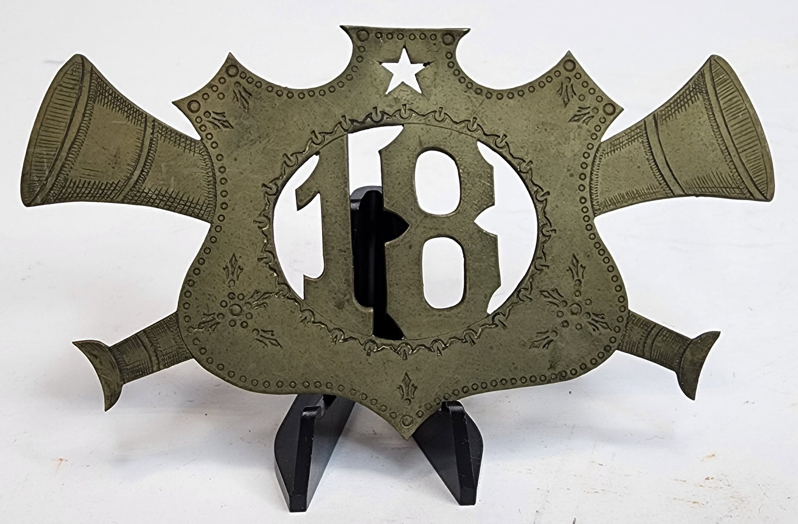 Very Early Fire Badge 18 with Fire Trumpets (1 of 3)