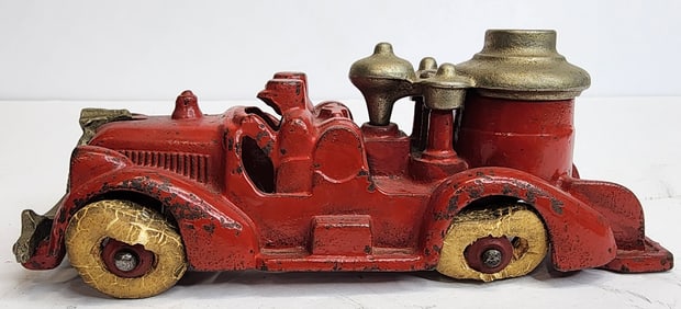 Hubley Cast Iron Fire Engine