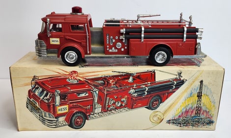Original Hess Mack Pumper in Box