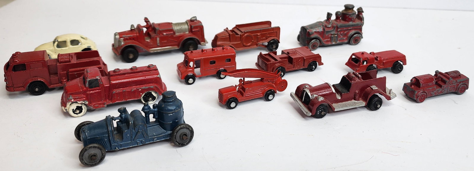 Lot of 13 Fire Truck Toys: Lot of various fire truck toys